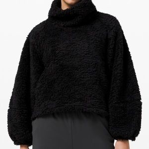 LuLulemon Cowl Neck Sherpa pullover